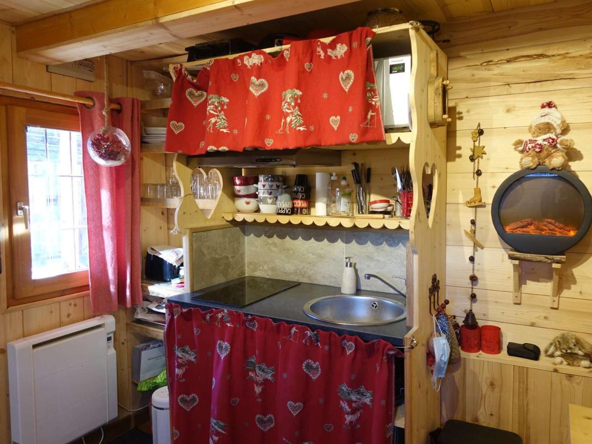 Charmant Mazot Savoyard A Hauteluce: Ideal Pour Couple, Proche Commerces Et Ski, Bien Equipe - Fr-1-342-263 Exterior foto